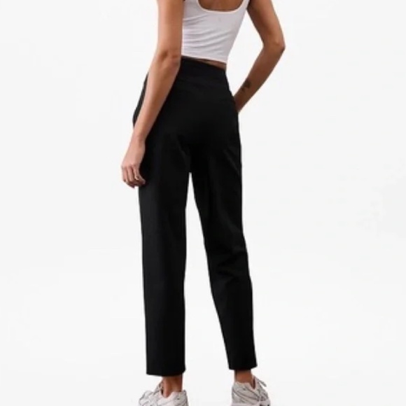Athleta Endless High Rise Pants in Black - Size 6 Tall - Picture 2 of 7